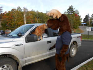 Monty Moose meeting Greenville Police Dog